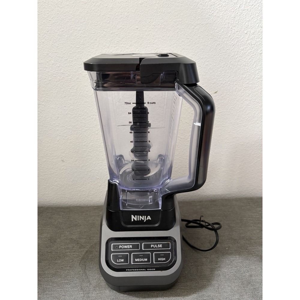 Ninja BL610 Professional Blender 1000W Black Silver Countertop Used Tested